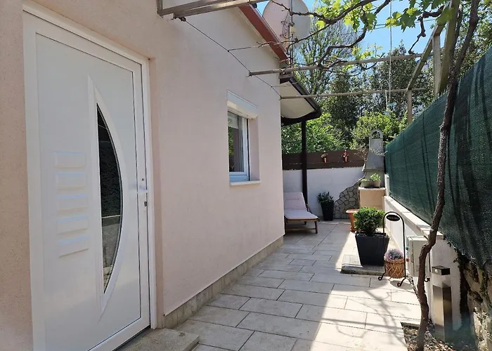 House Petra 1 * Silo (Krk)